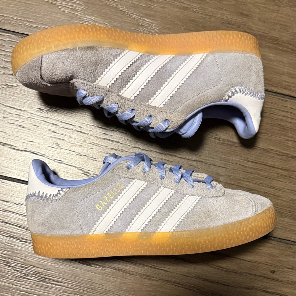 adidas Gazelle Suede Sneakers Gray, White & Pale Blue with Gum Sole size 12